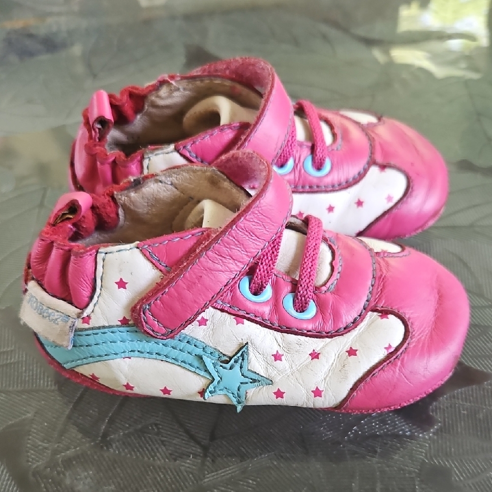 Robeez Pink & White Star Trim Baby Walker Shoes